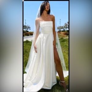 New SAU LEE x REVOLVE Heidi Gown in White wedding dress gown strapless corset